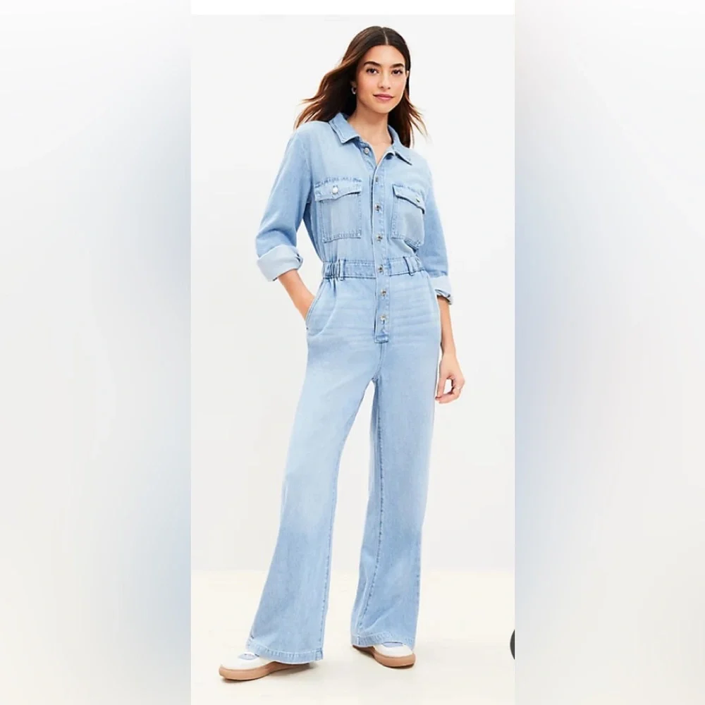 Denim Jean Jumpsuit in Vintage Wash LOFT - Picture 1 of 4